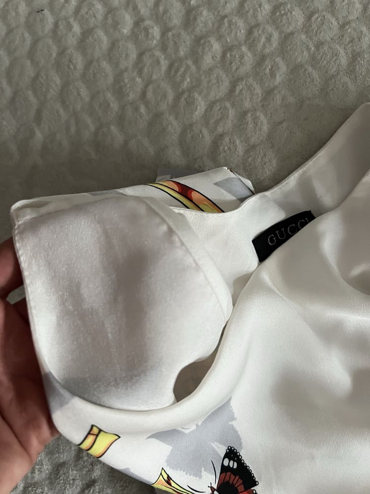 Sukienka Gucci 92% jedwab