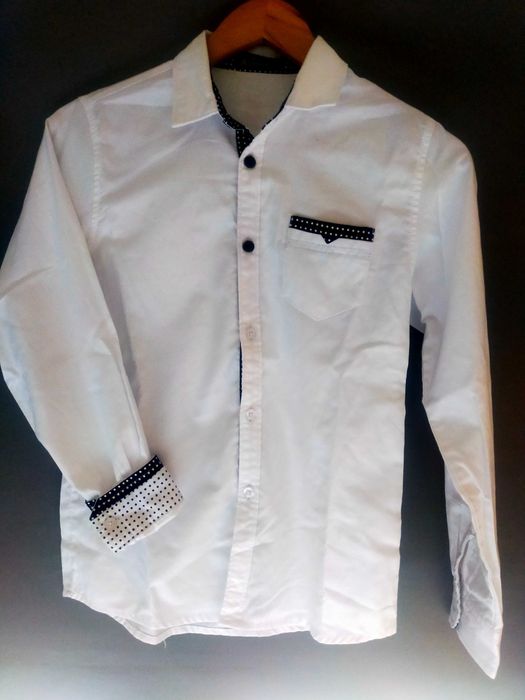 Fato de criança (casaco, calça e camisa)