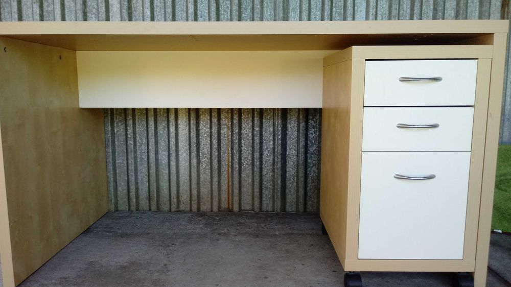 Biurko duże 140x75x76 z szufladami solidne szuflady mobilne prawo lewo