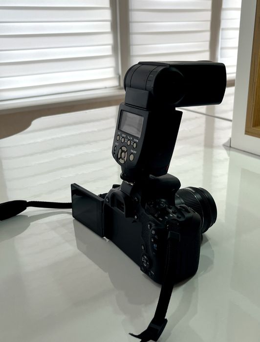 Фотоапарат Canon eos 850D