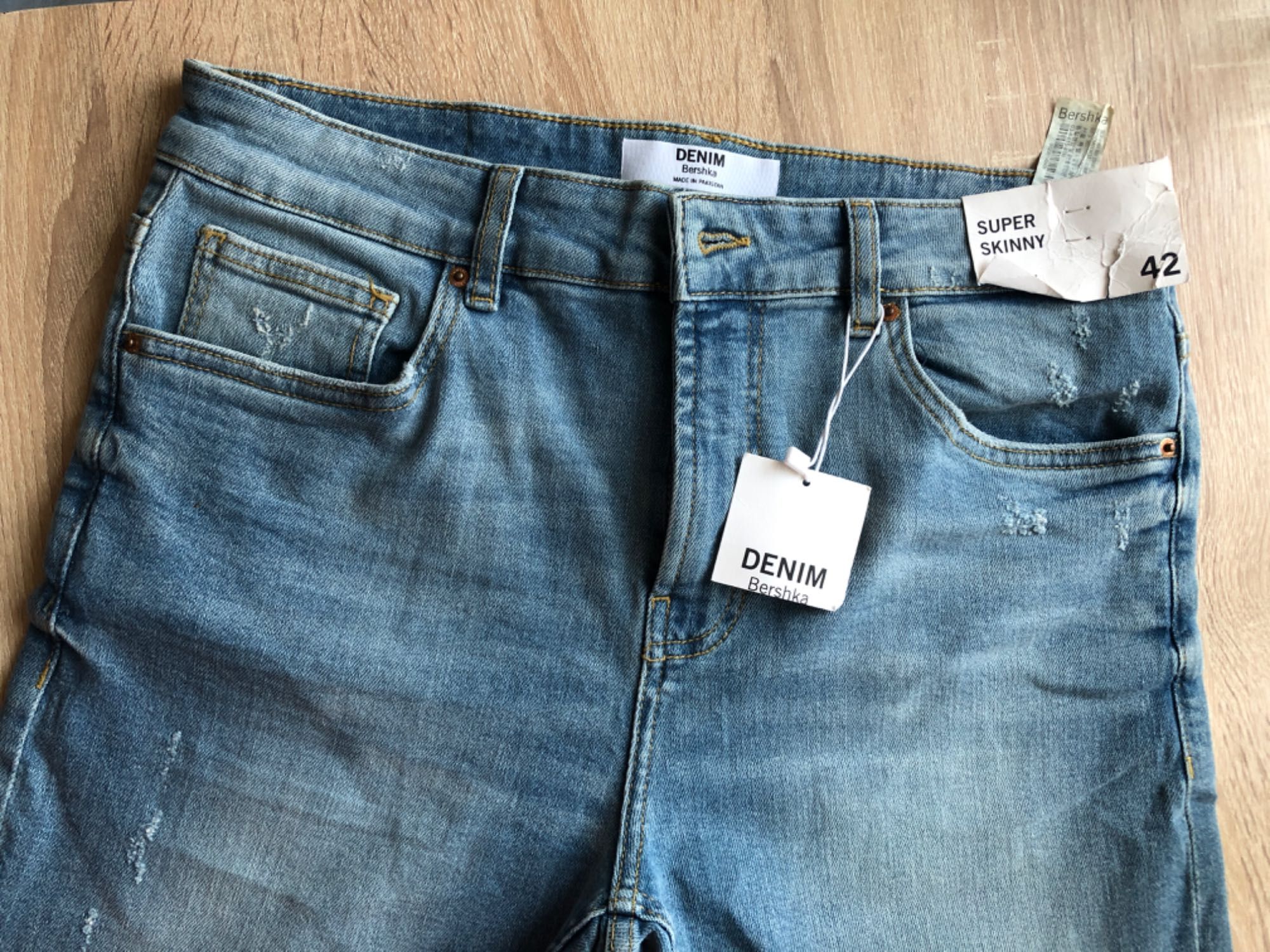 Джинси denim bershka skinny джинсы завужені скинни