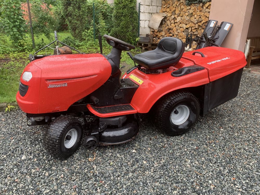Kosiarka traktorek Jonsered ( husqvarna )