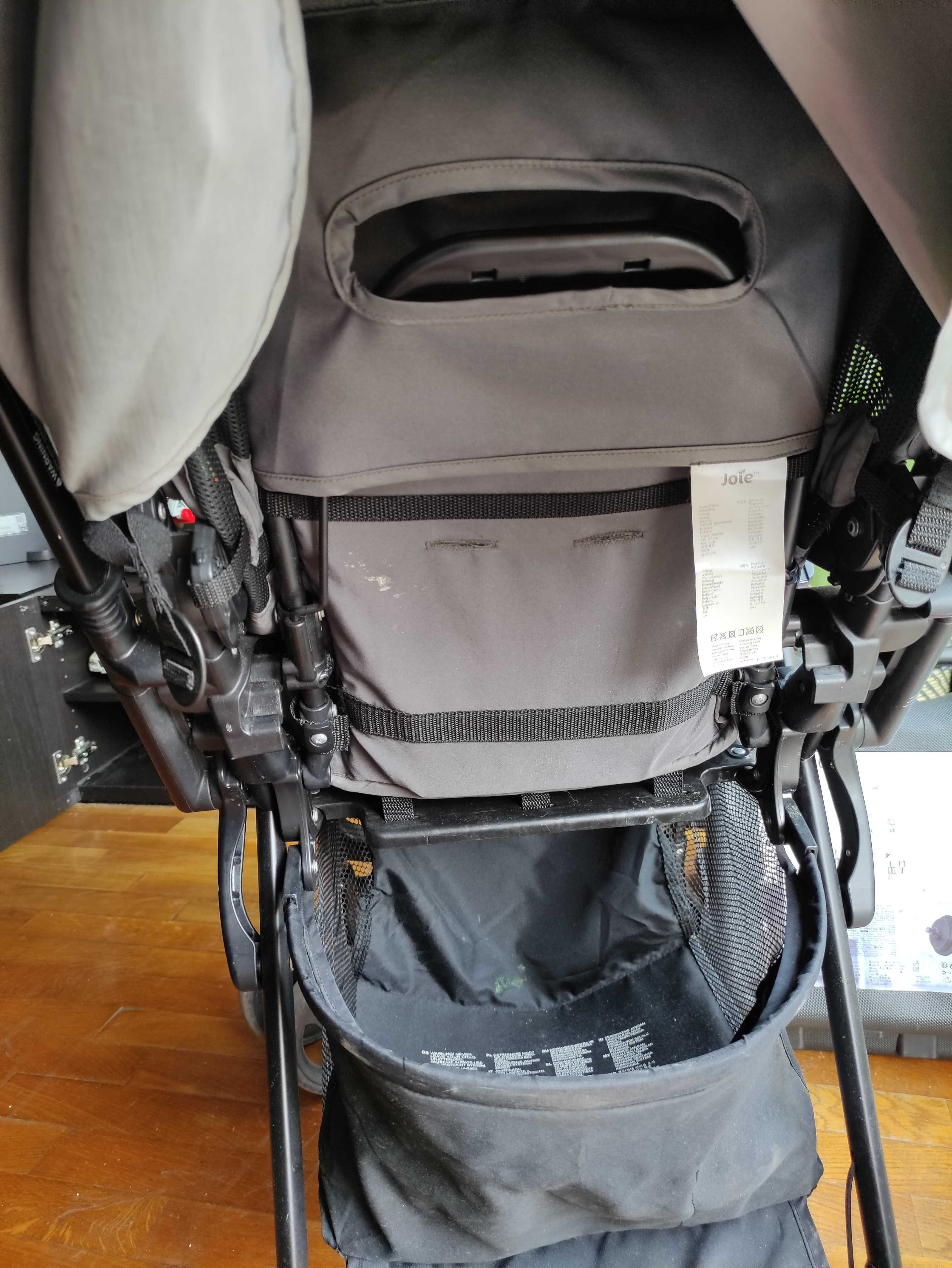 Carro de passeio Joie