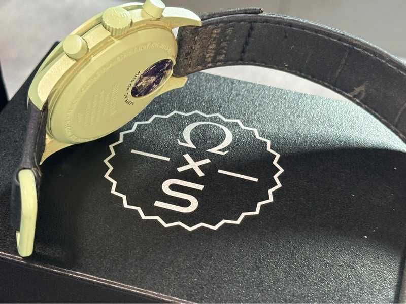 Omega x Swatch Earth SO33G100 - Noworoczna Rewolucja