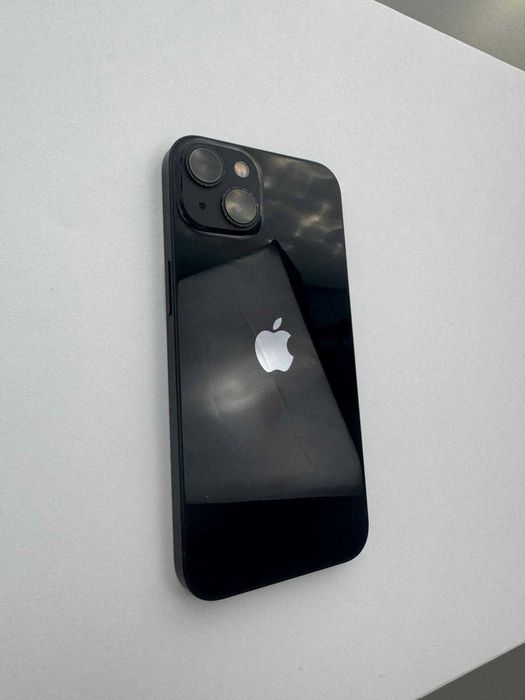 iPhone 13 128 GB – kolor Północ (Midnight) – stan idealny