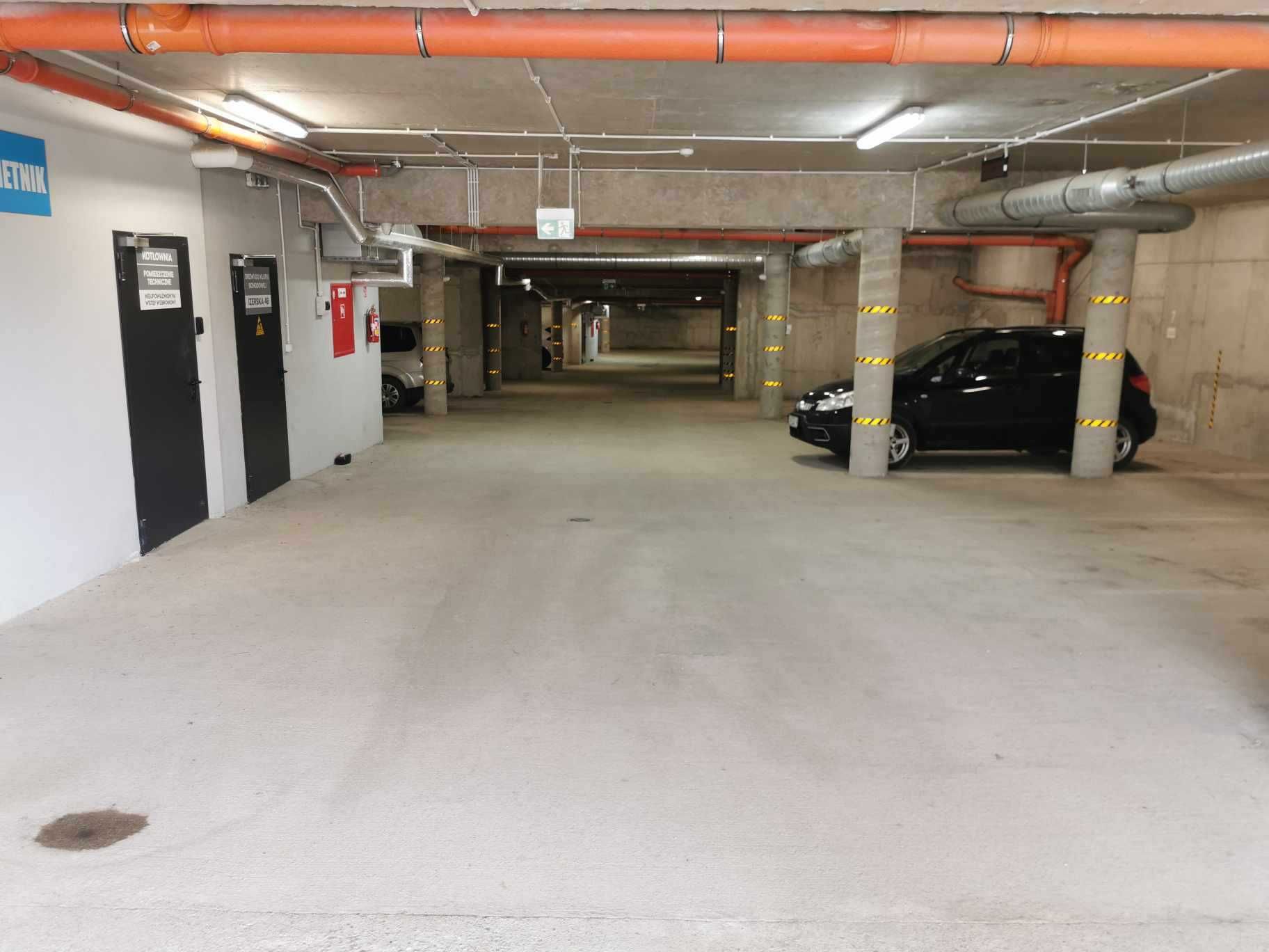 Apartament z tarasem i pięknym widokiem.