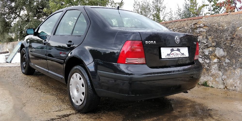 VW Bora 1.9 TDI 2002, 2005 Para Peças