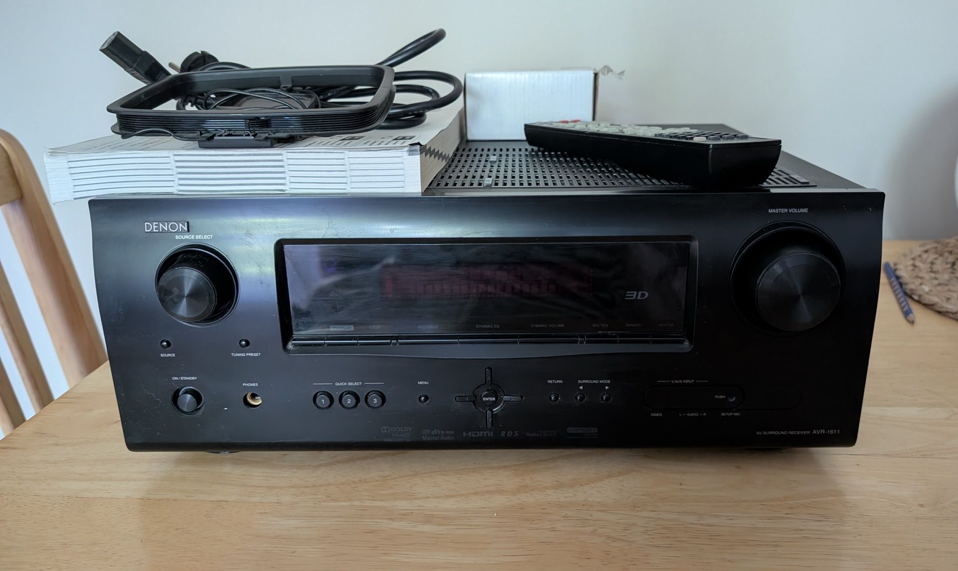 amplituner denon avr-1611