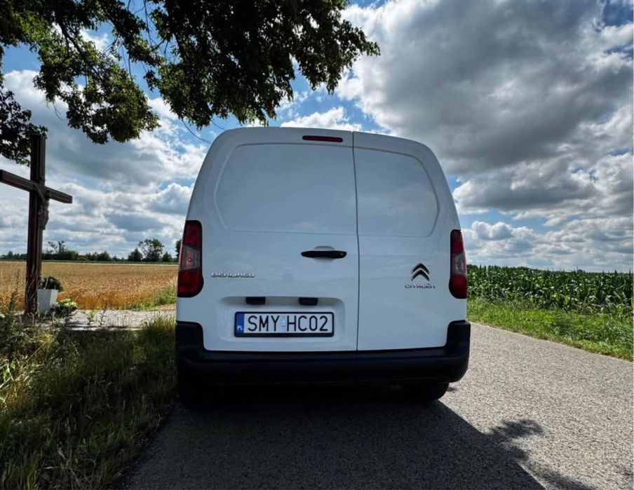 Citroen Berlingo 1.5 BlueHDi 102 KM – Salon PL – 3 osoby – Klima