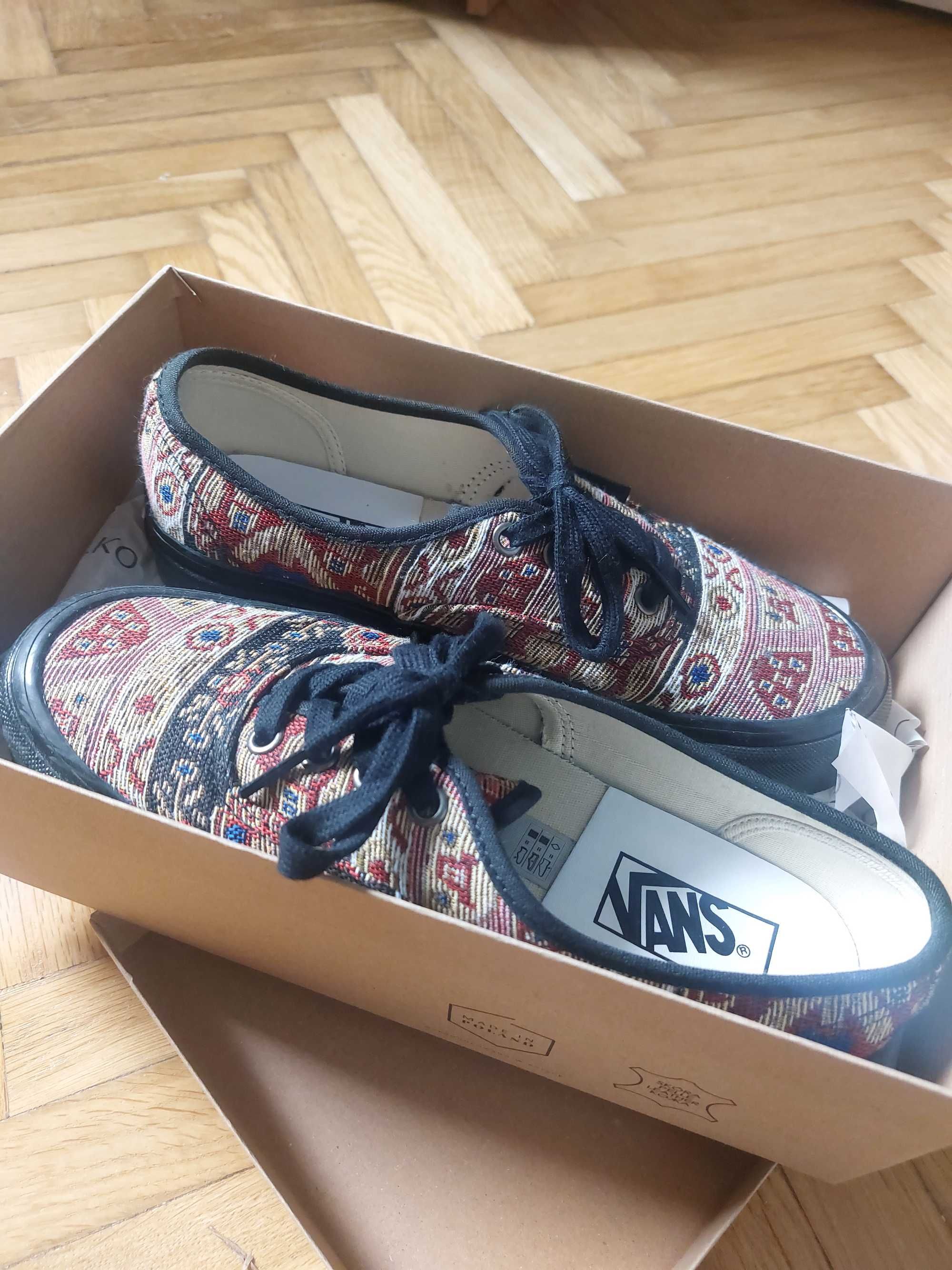Vans buty damskie 38 wzór tribal