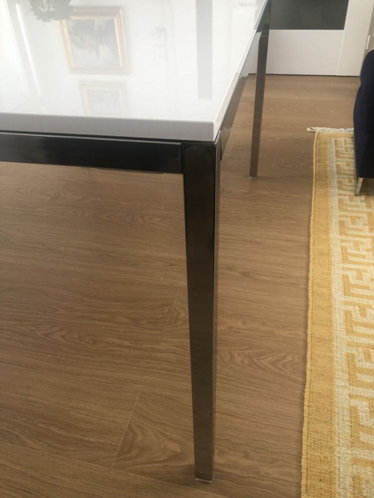 Stół TORSBY Ikea bialy polysk + 4 krzesla