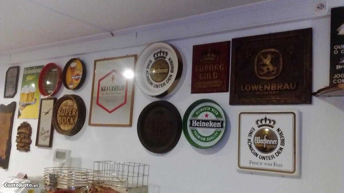Reclames publicitário relógios e outros