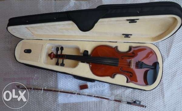 Violino de madeira castanho 3/4 novo e kit