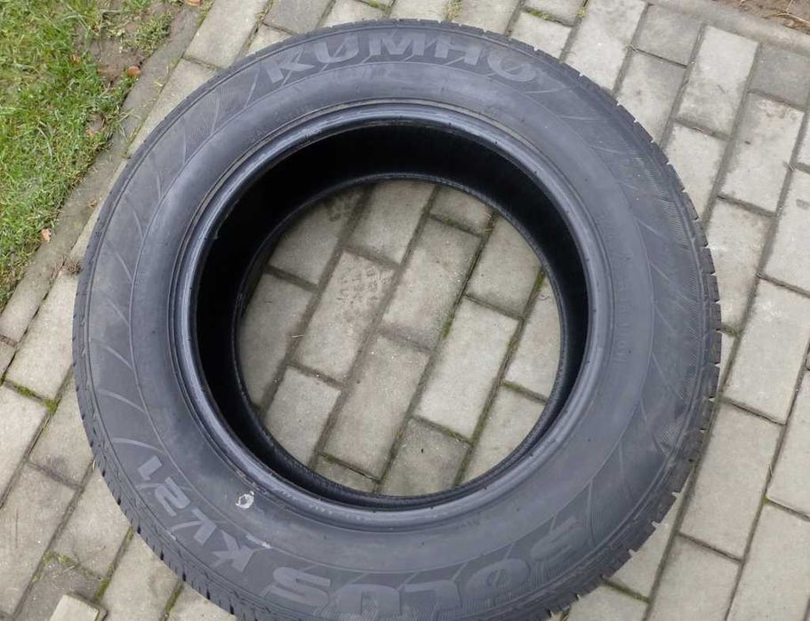 Opony 245/65/18 KUMHO  Nowe 2 Sztuki