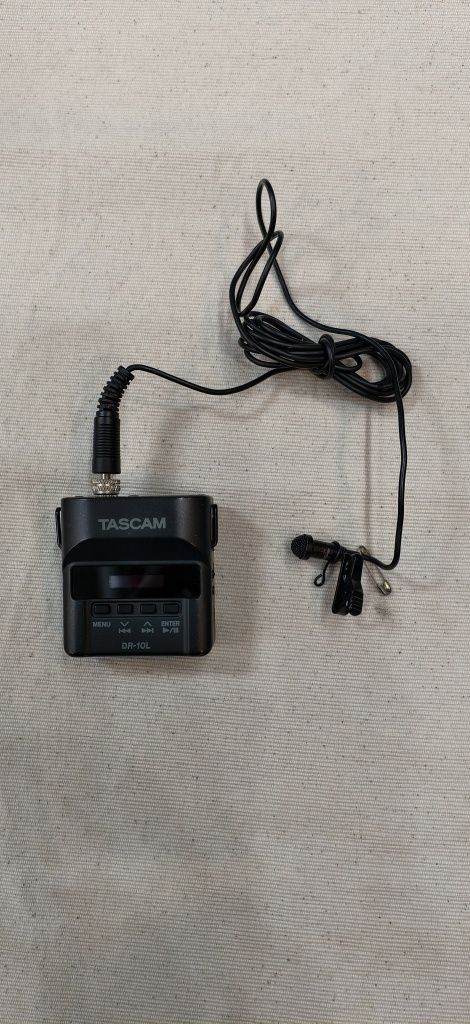 Tascam DR-10L krawatowy rejestrator dźwięku recorder