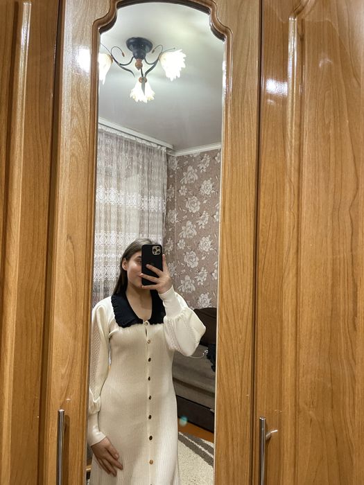 Шикарне біле плаття