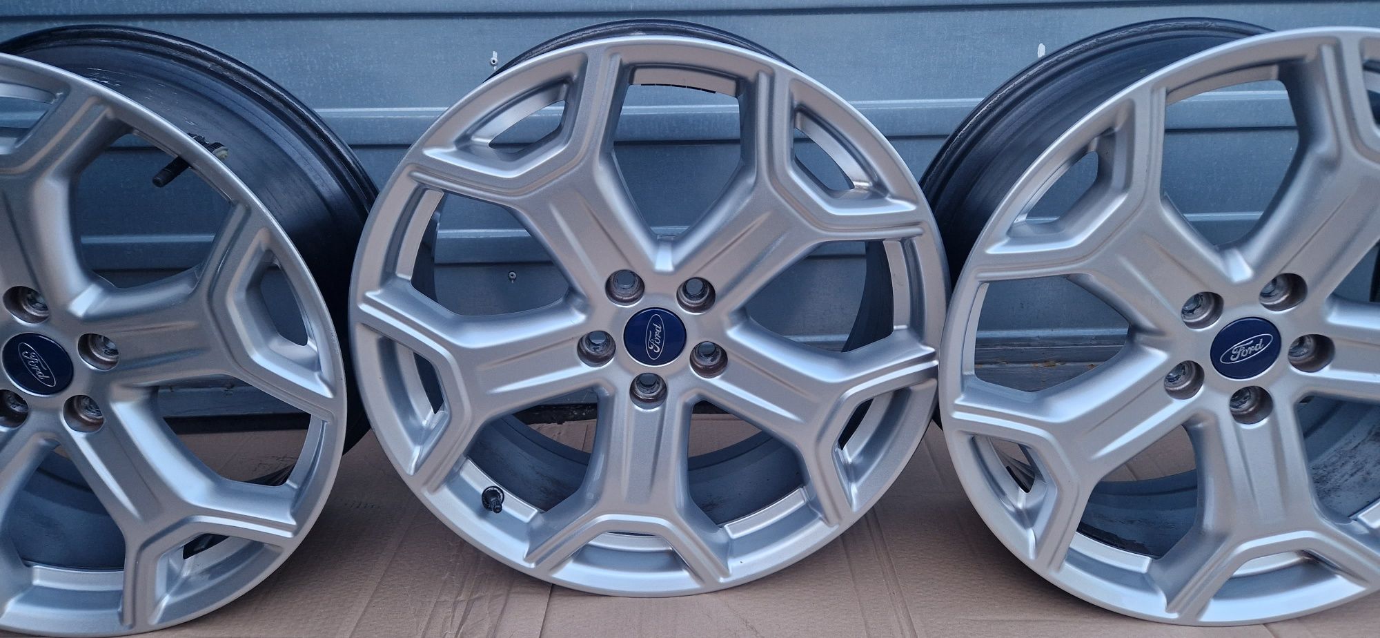 Felgi Aluminiowe FORD KUGA EDGE ESCAPE MK2 MK1 ST-line 19x8J ET 52,5