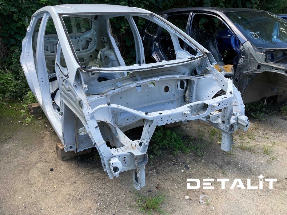 Четверть передняя Chevrolet Bolt EV 2017-2021 шевроле болт