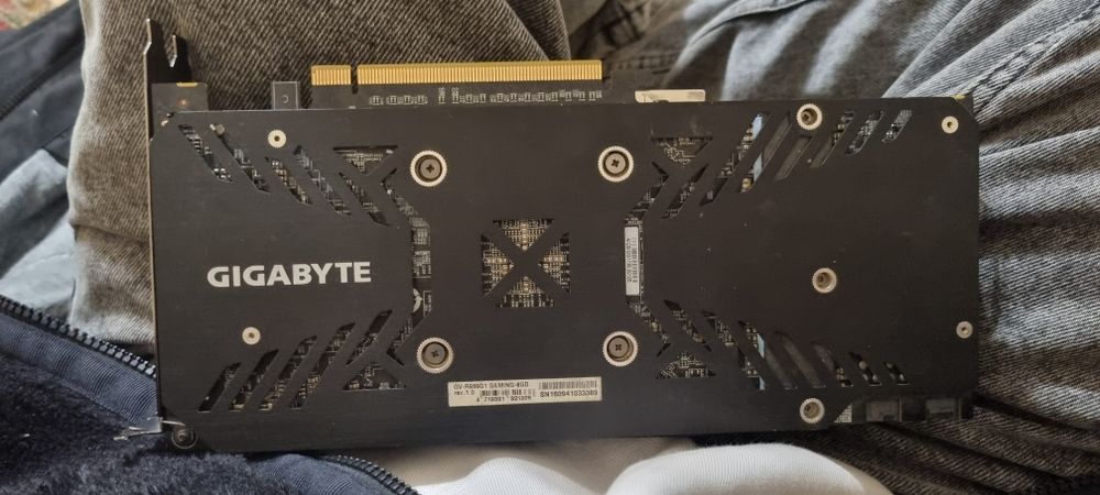 gigabyte r9 r390 8gb