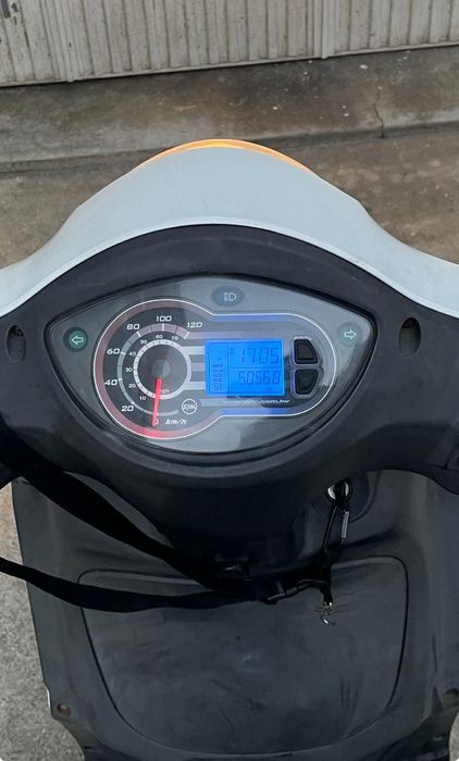 Mota Scooter symphony 125