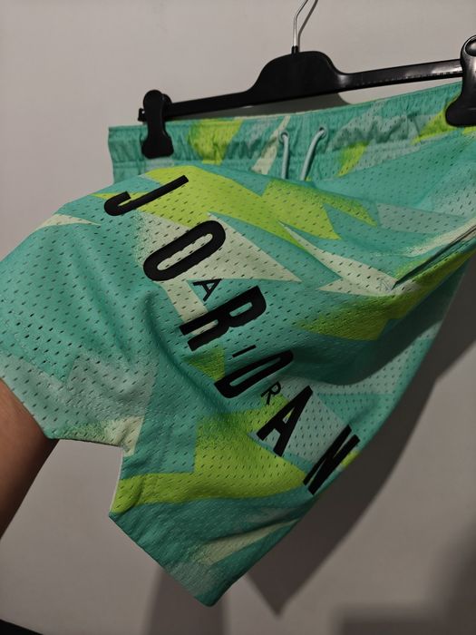 Jordan krótkie spodenki sportowe męskie IDEAŁ L