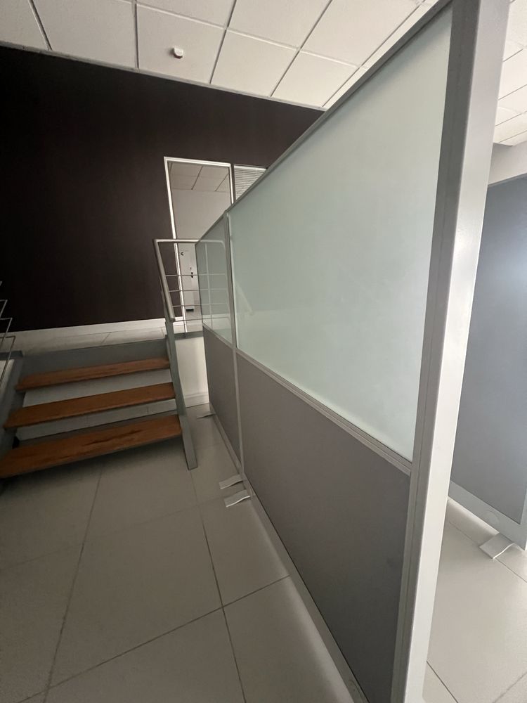 Divisoria/Biombo Ikea com vidro