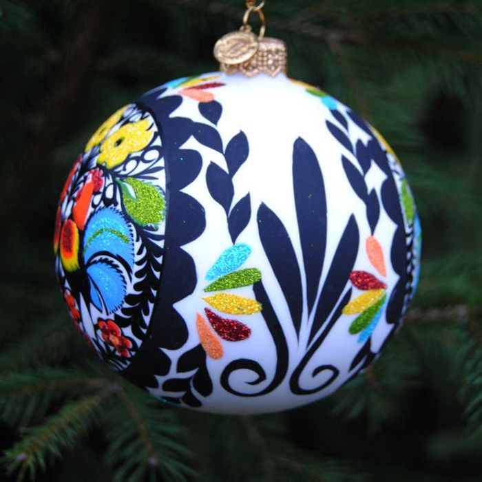 Bombka wycinanki łowickie 2 koguty - rękodzieło od Bombkarnia