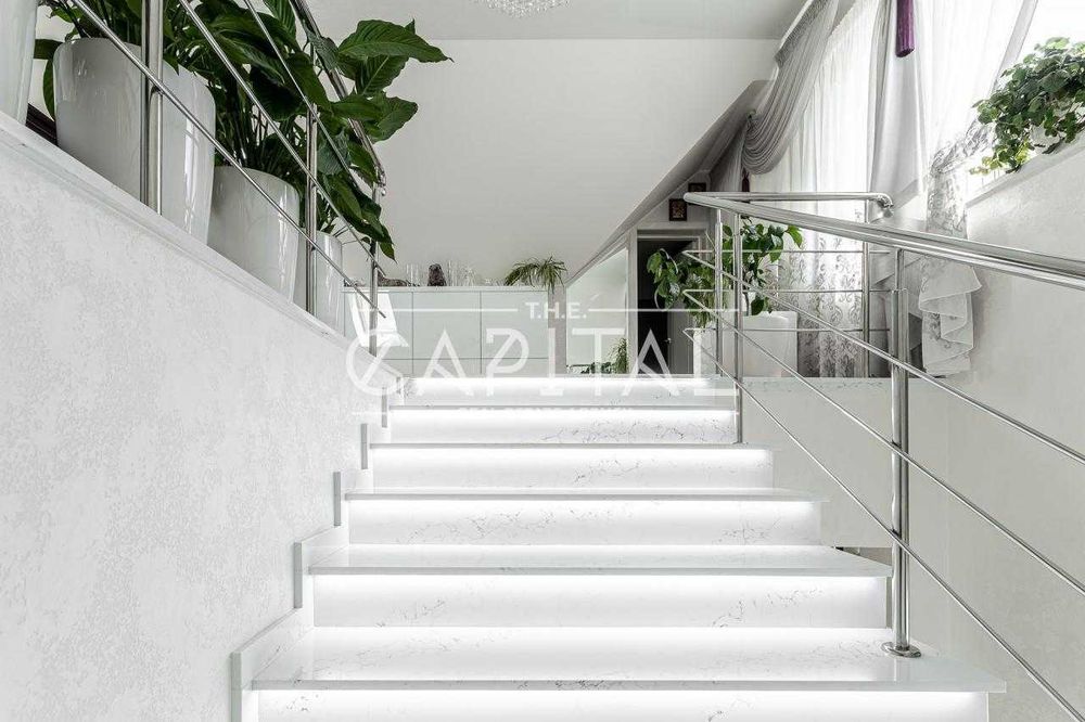 Оренда УНІКАЛЬНОГО РОЗКІШНОГО будинку на Батиєвій Горі Печерськ центр