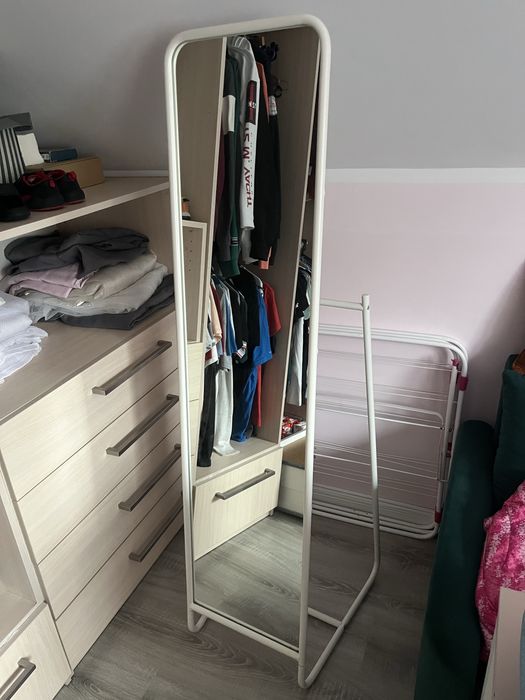 Lustro stojace ikea