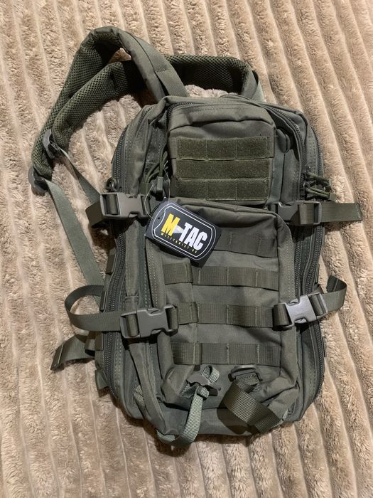 Рюкзак олива новый