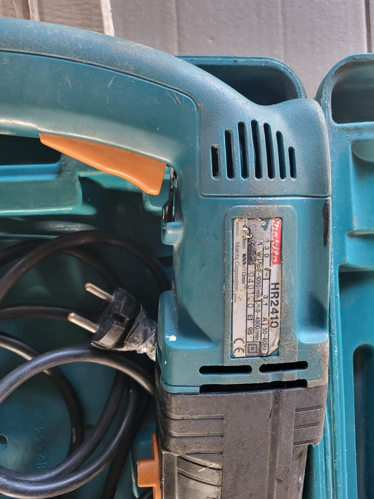 Wiertarka Makita HR 2410