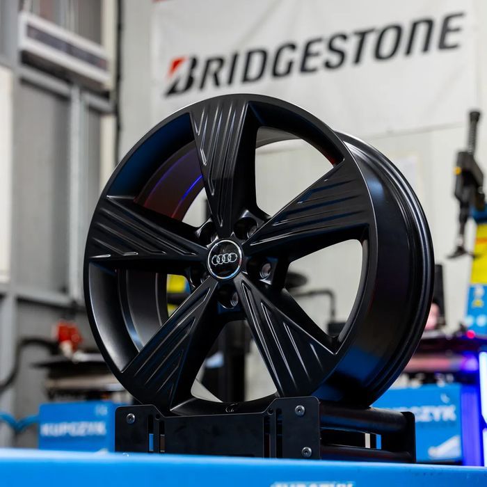 NOWE ORYGINALNE Felgi Audi 19" - A4 A6 A8 Q3 Q4 E-Tron