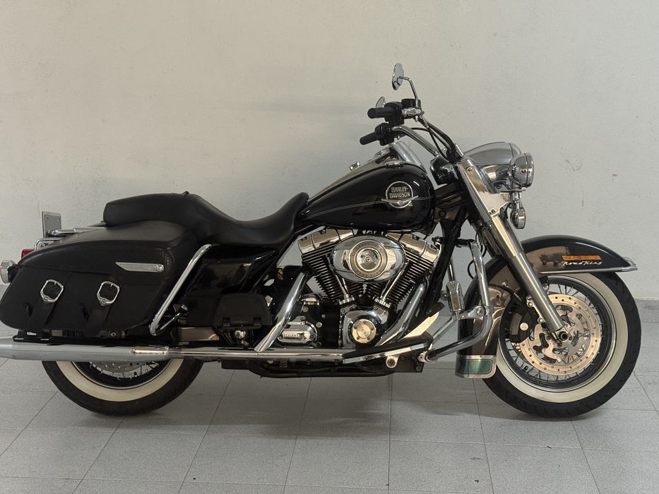 Harley davidson road king 1584
