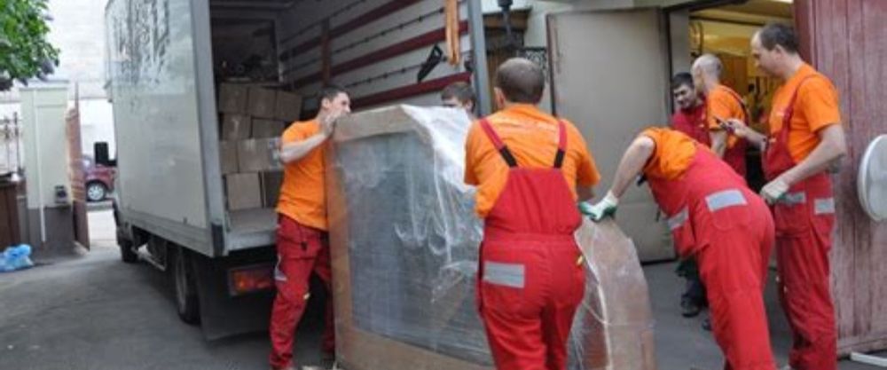 Грузоперевозки по Днепру и Украине с грузчиками. Быстрая подача авто.