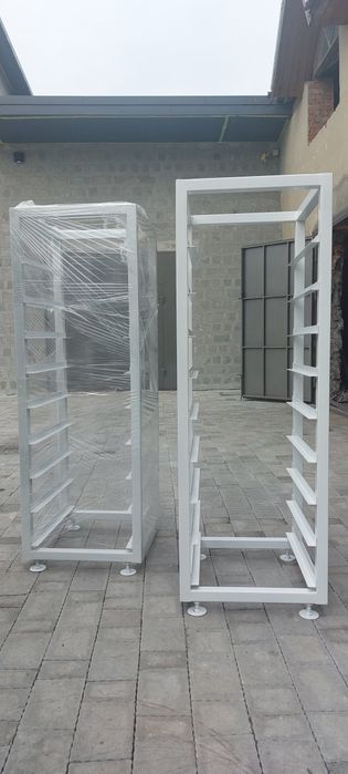 Стійка для акумуляторів Deye