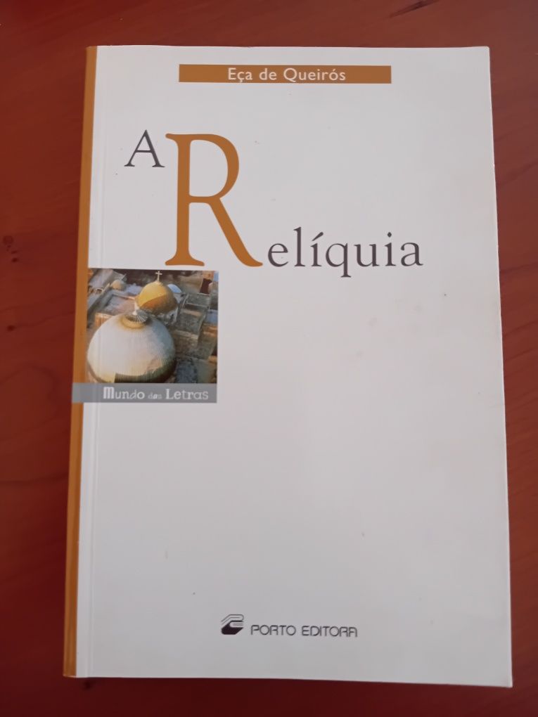 Livros diversos a 2€ cada um