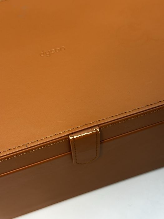 Стайлер Dyson 1 покоління