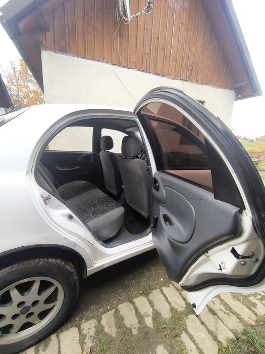 Продам део ланос 1.5газ/бензин.2011року