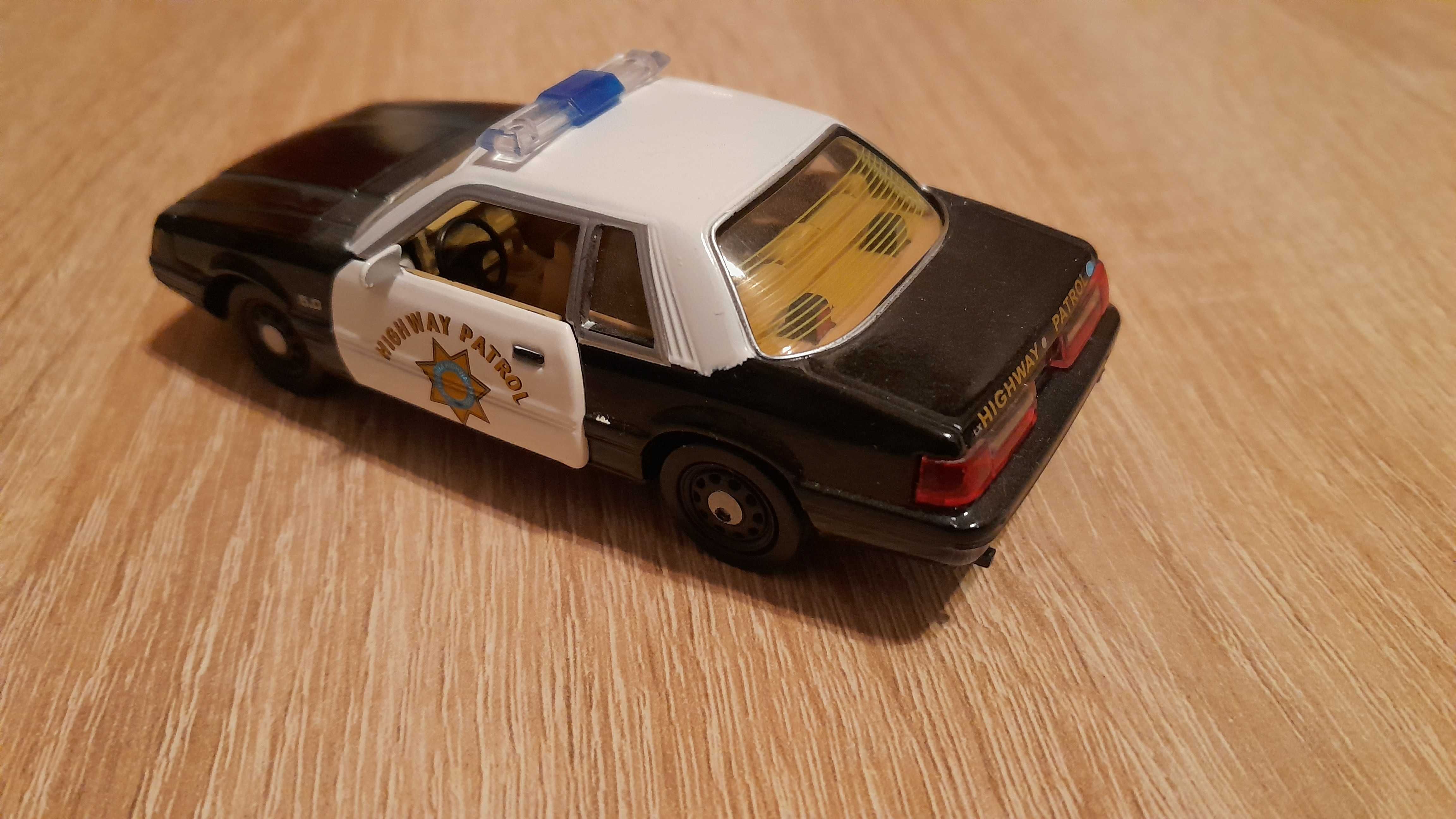 Ford mustang police