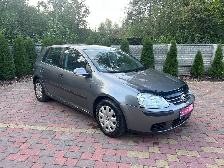 Volkswagen Golf V 1.6 mpi 2005 р в