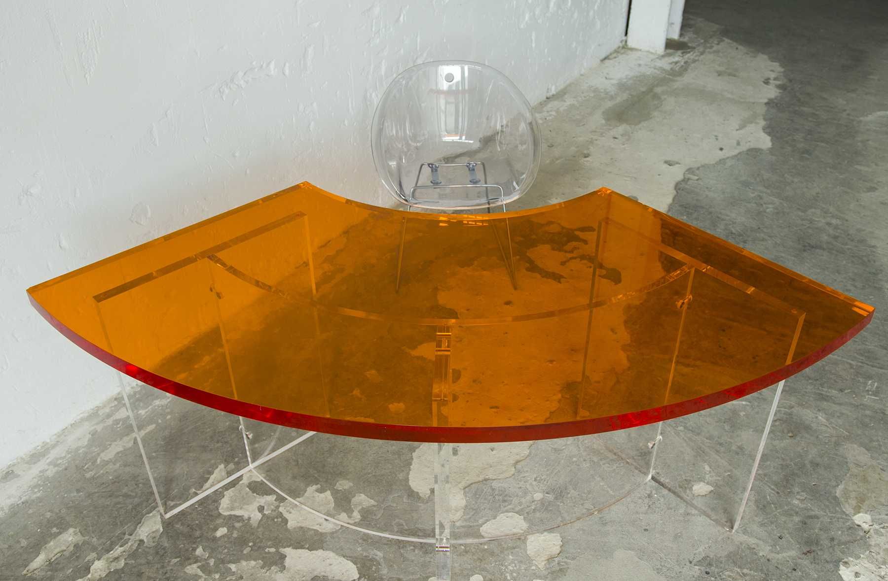 Biurko akrylowe vintage design lata 60 70 plexi pleksi pleksa