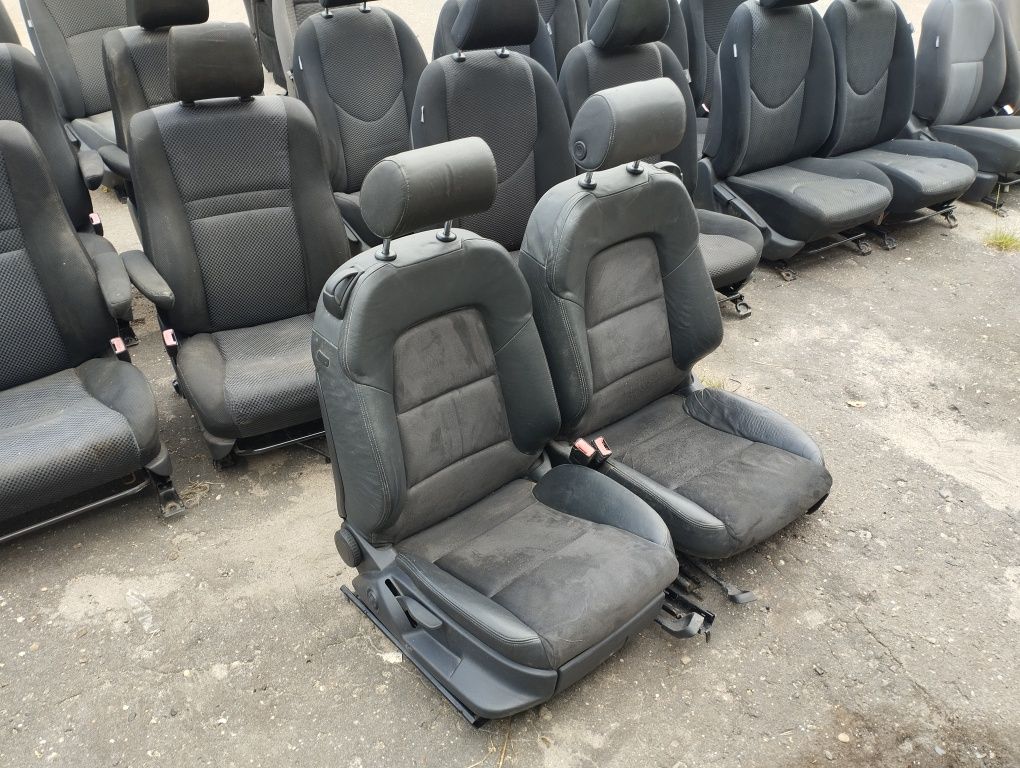 Продам сидения с иномарок.