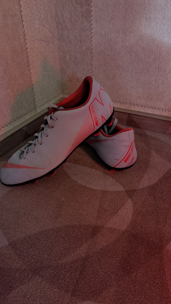 Бутсы Nike Mercurial