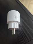 Gniazdko smart Zigbee z pomiarem i monitorowaniem mocy