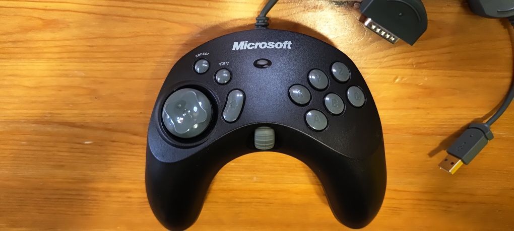 Kontroler, Joystick Microsoft