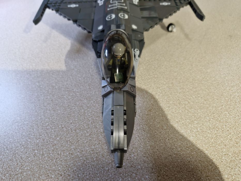 Игрушка конструктор самолет