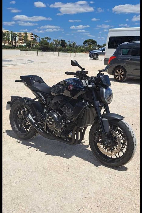 Cb1000r 2024 Nova de Garagem
