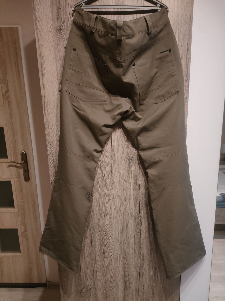 Volcom Spodnie Snowboardowe L 15000/15000