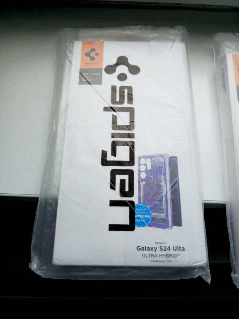Spigen s24 Ultra Hybrid Etui