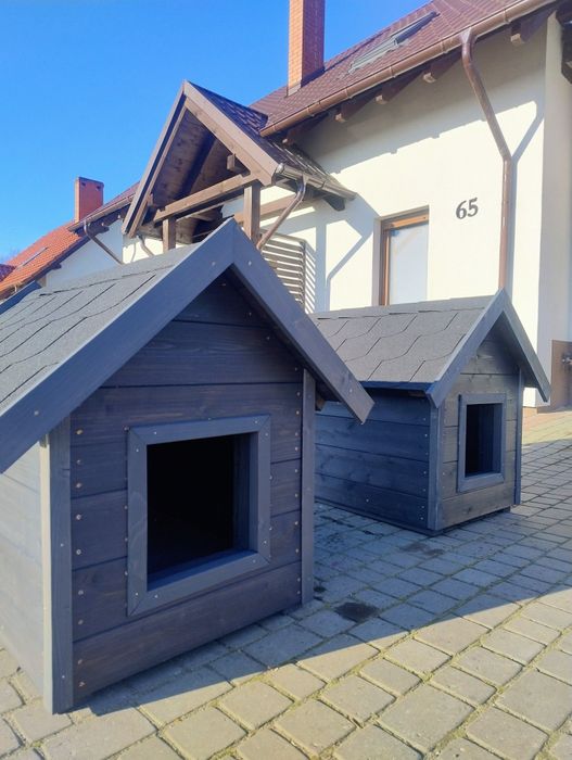 Domek Buda Psa Ocieplana Dach Gont Bitumiczny